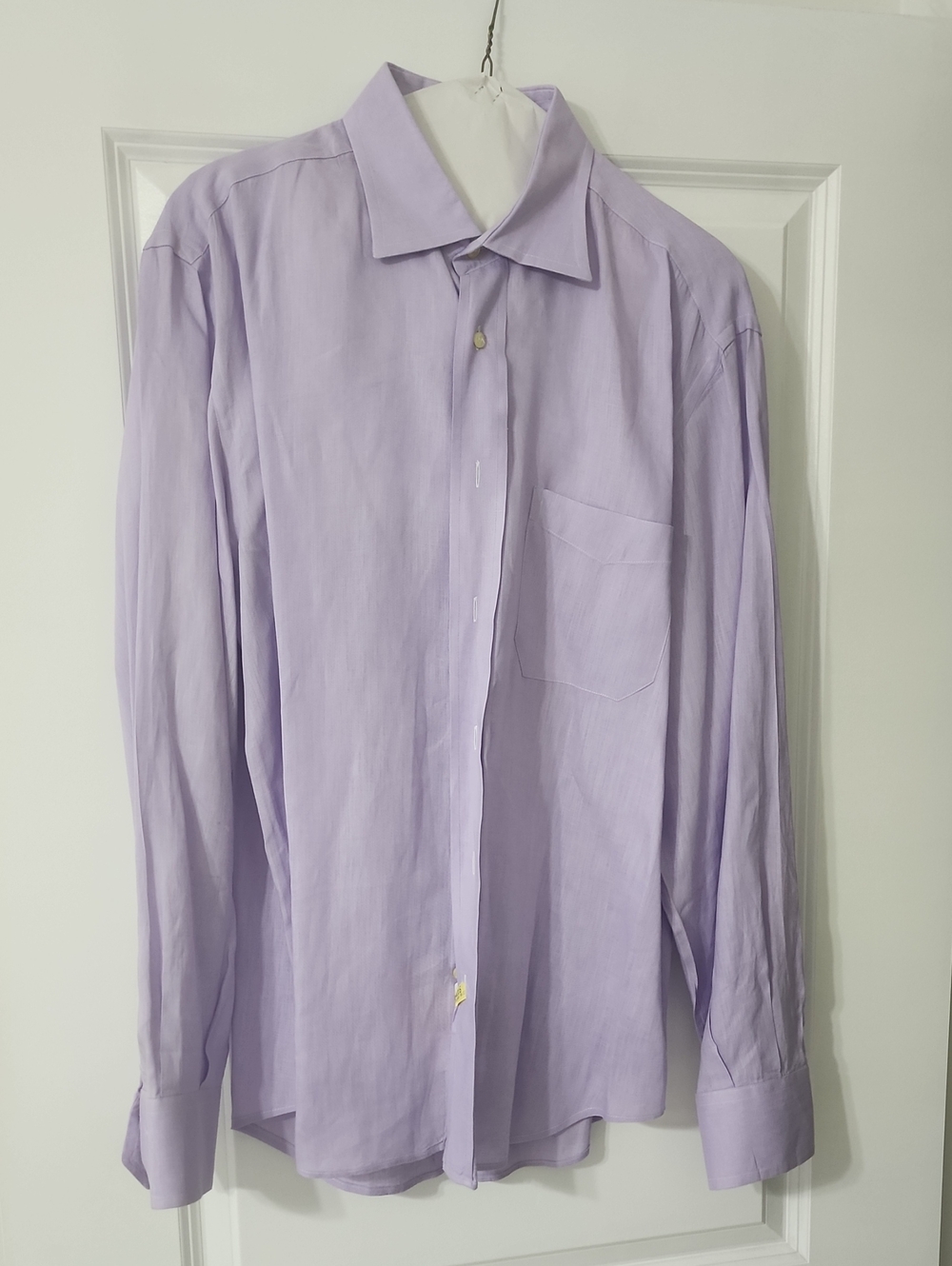 Men's Lavender Long-Sleeve Dress Shirt with Chest Pocket